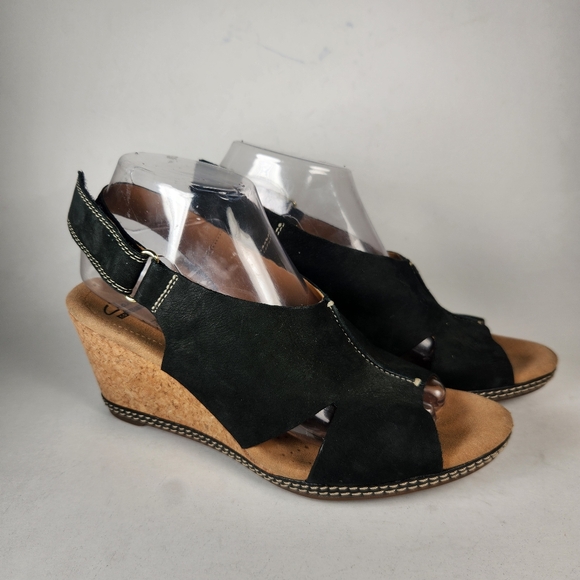 CLARKS Women’s Sandals Size 9 Black Wedge Cork Open Toe Shoes Cushion Soft - Picture 2 of 10